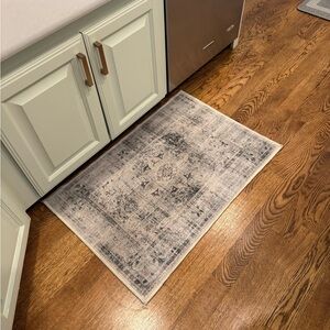 Ruggable 2x3 Flat Traditional Rug